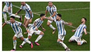 Argentina win dramatic World Cup final on penalties