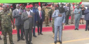 Video: Moment 71-Year-Old South Sudan President, Salva Kiir Mayardit Pee Himself While Inaugurating Road Project