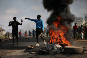 Protest in Ajah as Inspector Accidentally Kills Man (Photo)