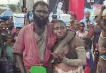 The Amazing Love Story of a Mad Couple Who are Married for 22 Years with 3 Children The mentally challenged couple