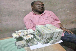 Chinyere Igwe: Nigerian Lawmaker arrested with $500,000 on election eve