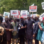 Nigerians protest