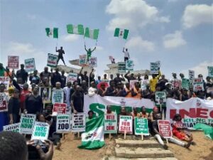Massive protest breaks out in Abuja, as angry youths demand interim government, fresh elections 