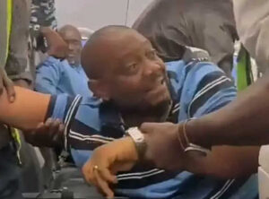 Suspected Supporter of Peter Obi Removed From Plane For Opposing Tinubu’s Inauguration 