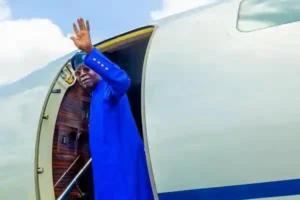 President Tinubu Marks Christmas Season in Lagos, Revives School Feeding Program