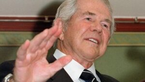 Pat Robertson dies
