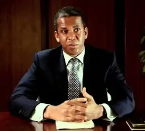 Senator Dafinone urges Nigerians to prepare for tough times, says Tinubu was pressured to remove subsidy