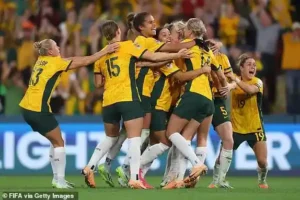 Ministers in tears as Australia beat France to reach Women’s World Cup semi-finals