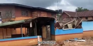 Soldiers Burn Shops, Markets In Imo Village Over Killing Of 8 JTF Members Soldiers Burn Shops, Markets In Imo Village Over Killing Of 8 JTF Members