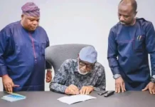 Ondo Govt Breaks Silence on Forgery of Akeredolu’s Signature Ondo denies forgery of Akeredolu’s signature