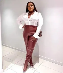 Why I Don’t Post My Boyfriend And Money On Social Media – Eniola Badmus