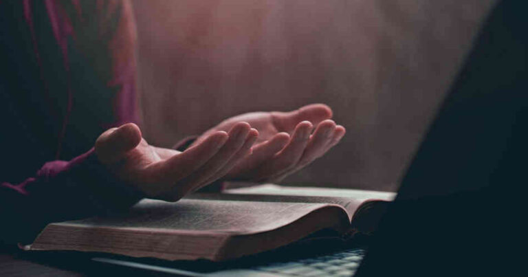 Happy New Month Prayers and Declarations for December 2024