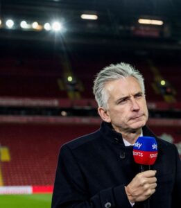 EPL: He’s Everywhere On Pitch – Alan Smith Praises Man Utd Star