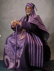 AMVCA: His Attire Is Not Fitting For An Urhobo Man – Okowa’s Media Aide Berates RMD Over Attire