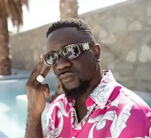 Nigerians React As Sarkodie Disses Burna Boy, Wizkid, Davido In New Track (Video)