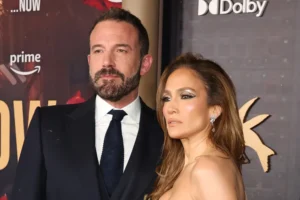 Jennifer Lopez Files For Divorce From Ben Affleck