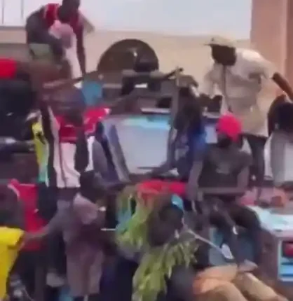 Protesters Hijack Armored Tank of Security Operatives in Kaduna