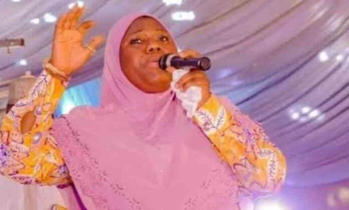 Rukayat Gawat: A Melodic Voice Silenced - Nigerian Islamic Singer Passes Away”