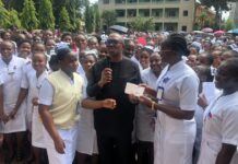 Obi Donates N10m To Anambra Hospital For Reporting Overpayment In Previous Pledge obi-donates-n10m-to-anambra-hospital-for-reporting-overpayment-in-previous-pledge