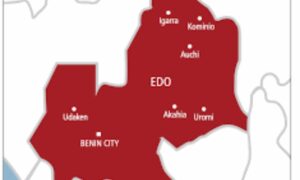 Edo: Angry Residents Almost Beat Suspected Thief To Death