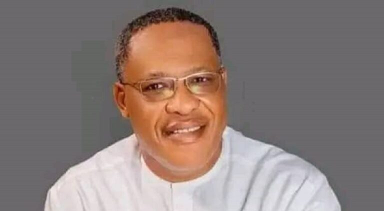Biafra: Rep Obi Aguocha Meets Nnamdi Kanu, Resolves DSS Restriction On Lawyers