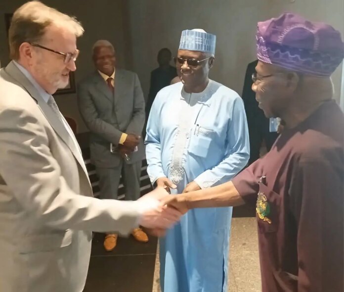 obasanjo-a-repository-of-knowledge-–-us-ambassador-richards-mills