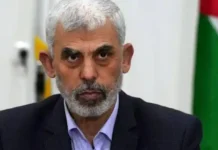 How Hamas Leader Yahya Sinwar Shields Himself With 25Kg of Dynamite, 20 Hostages to Avoid Israeli Strike – Details Emerge Hamas Leader Yahya Sinwar