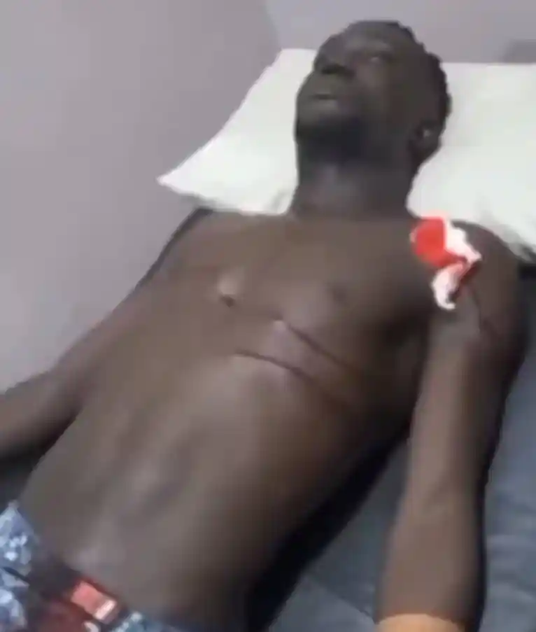 Sapele Community on Fire, Hotel Ablaze as Vigilante Kills Four Young Men Sapele Community on Fire, Hotel Ablaze as Vigilante Kills Four Young Men