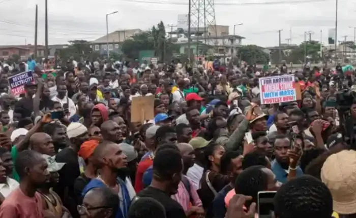 Protests erupt in Lagos over poor electricity supply