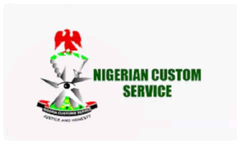 How Politicians Smuggled Unknown Names Into Customs Recruitment List
