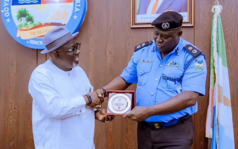 Sheriff Oborevwori CP Samuel Erale